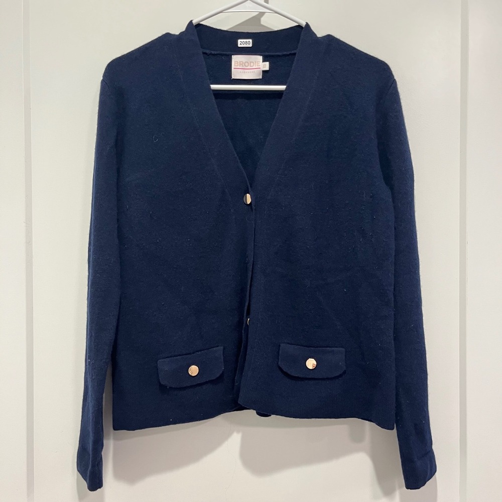 Brodie Cashmere Navy Blue V-Neck Cardigan Sweater Gold Buttons Womens XS